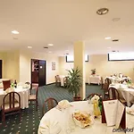 ホテル Dropiluc Druento
