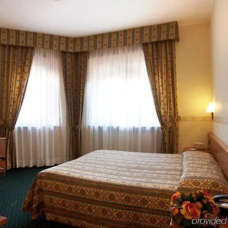 Hotel Dropiluc Druento